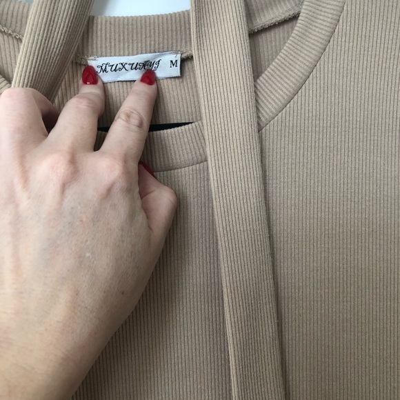 A-line dress - Picture 3 of 5